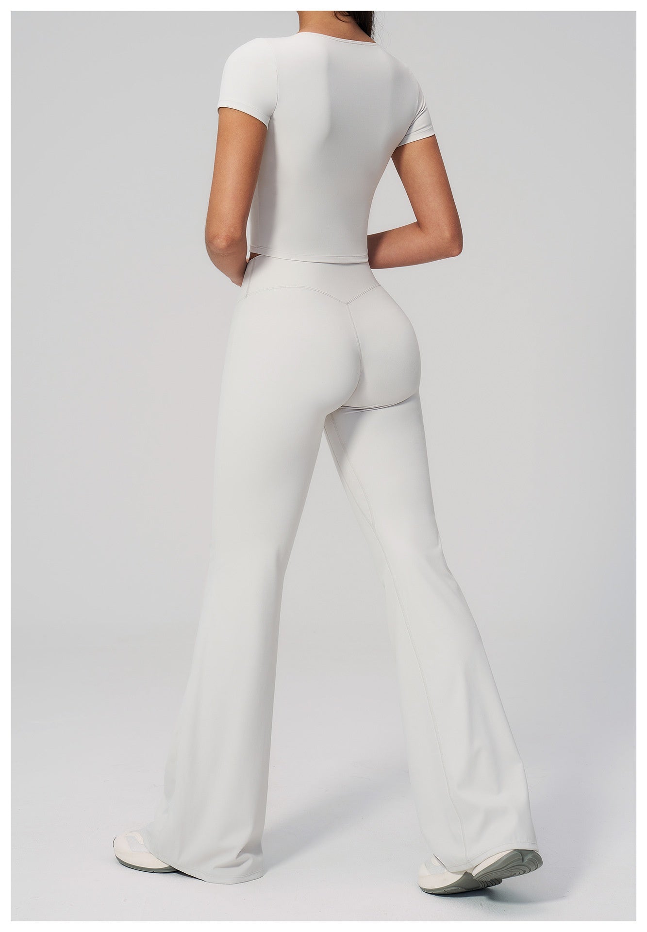 Aura Flow Set — Crop Tee & Flare