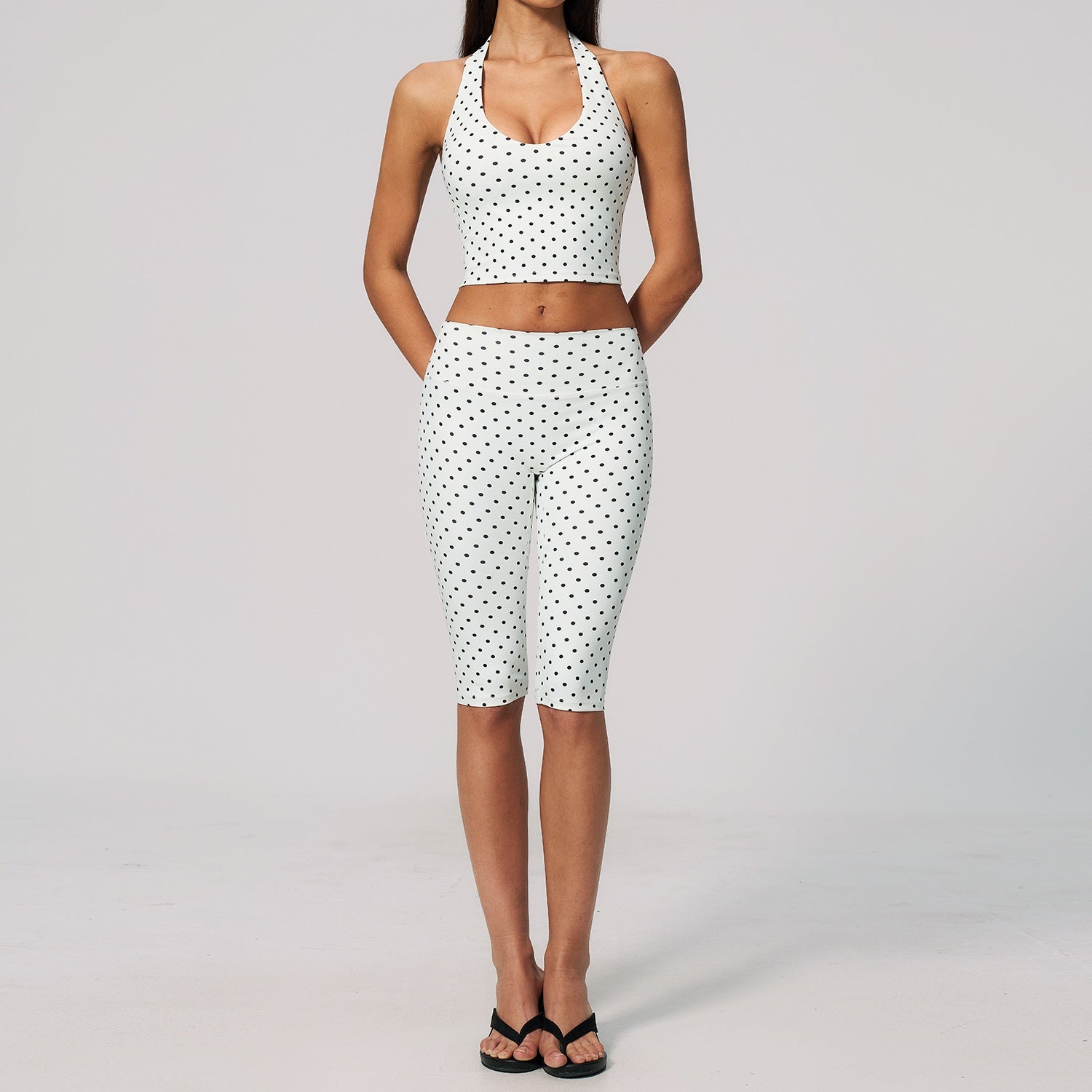 Aura Spot Halter Set