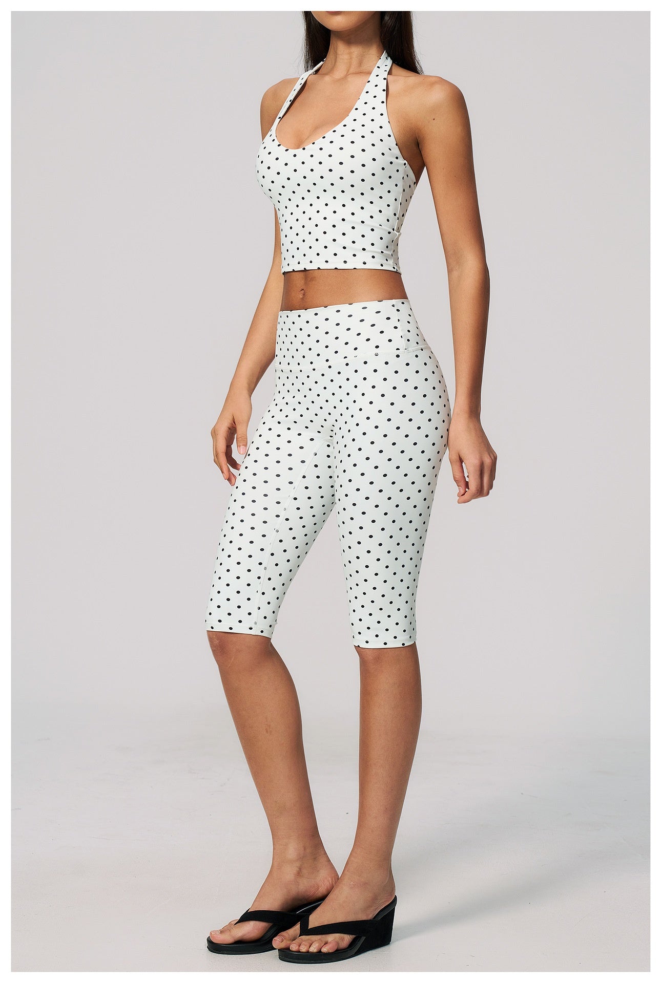 Aura Spot Halter Set