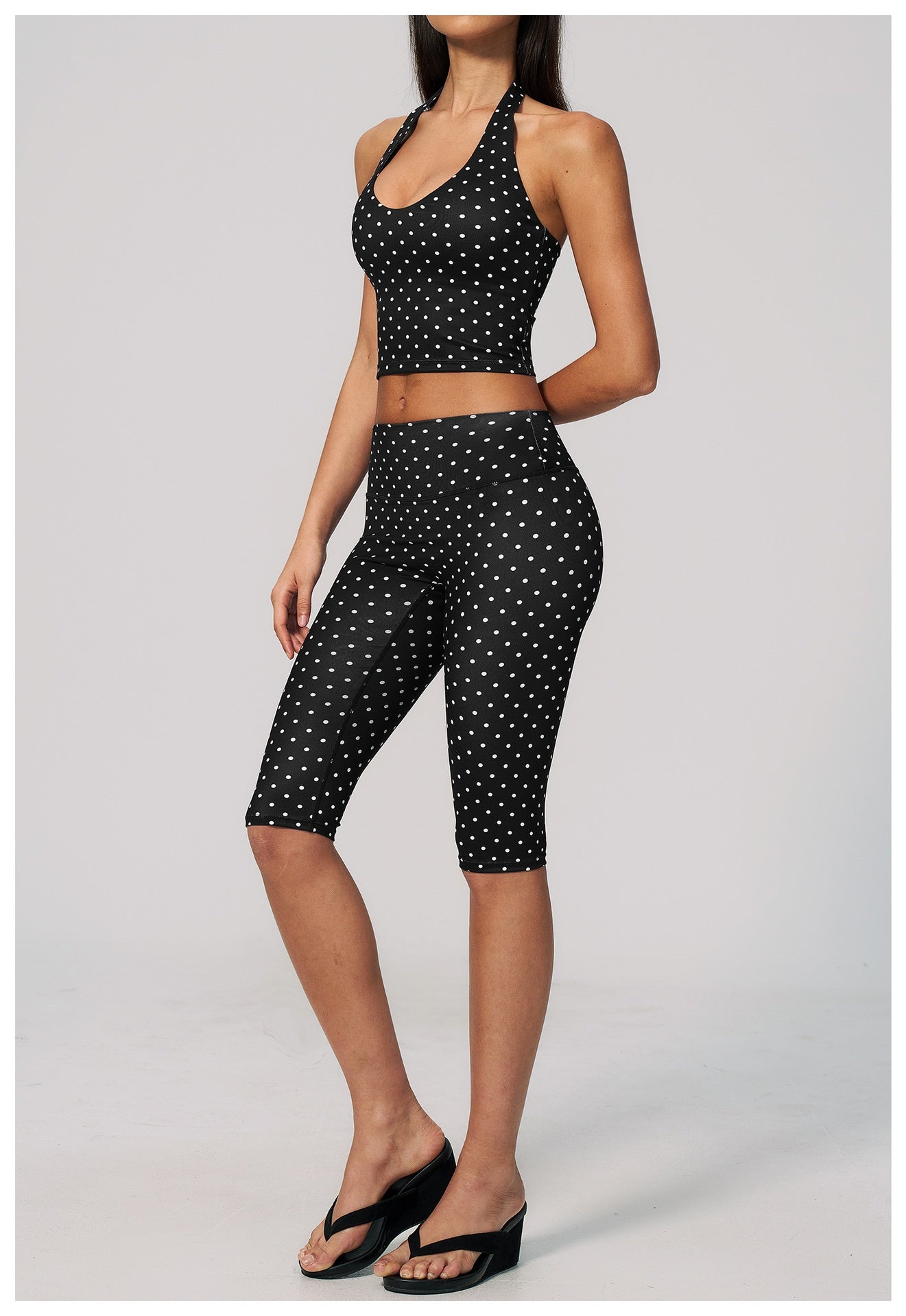 Aura Spot Halter Set