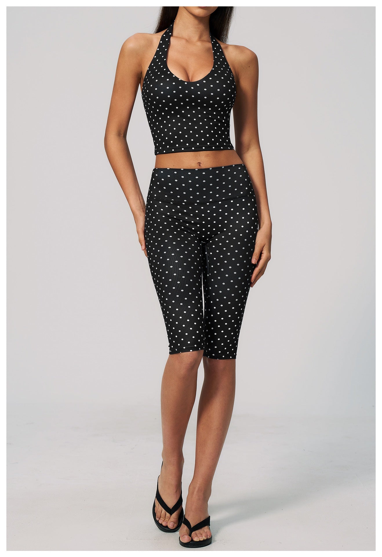Aura Spot Halter Set